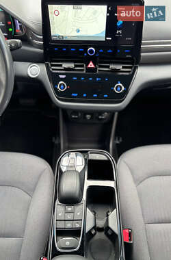 Лифтбек Hyundai Ioniq 2019 в 
