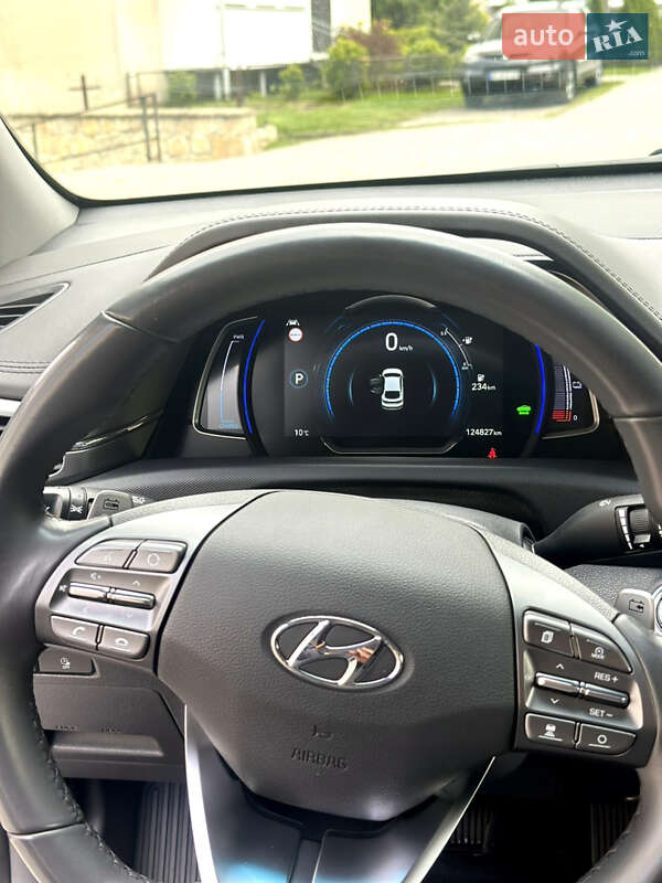 Лифтбек Hyundai Ioniq 2020 в Золочеве