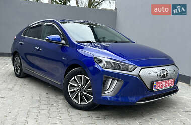 Лифтбек Hyundai Ioniq 2020 в 