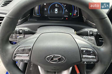 Лифтбек Hyundai Ioniq 2020 в 