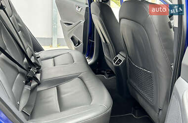 Лифтбек Hyundai Ioniq 2020 в 