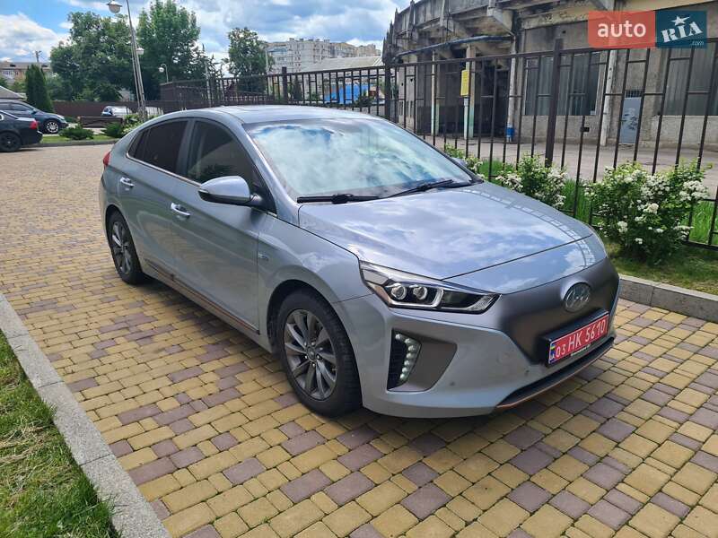 Хэтчбек Hyundai Ioniq 2018 в Виннице