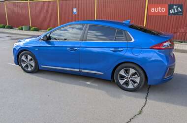 Хэтчбек Hyundai Ioniq 2017 в Сумах