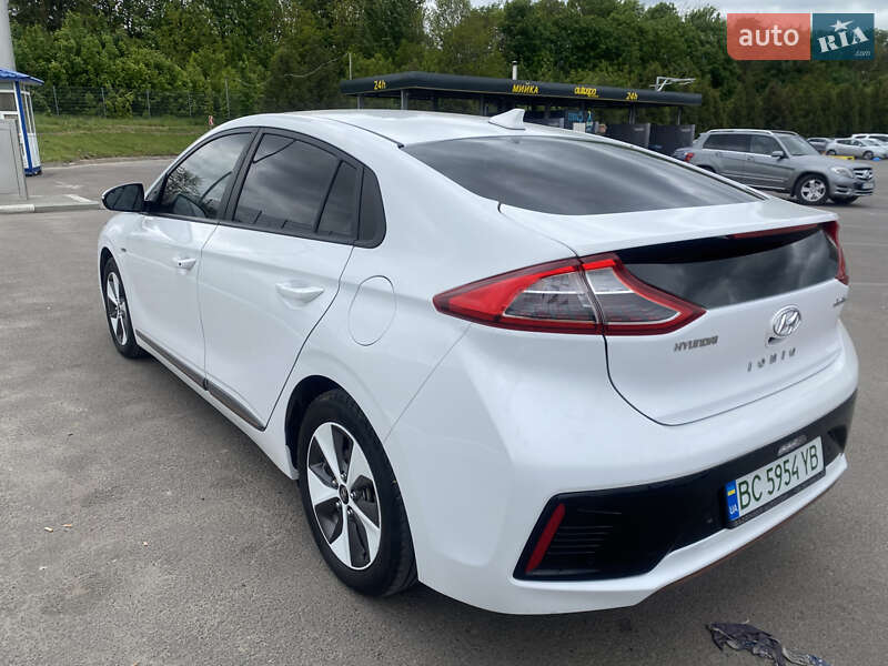 Хетчбек Hyundai Ioniq 2018 в Львові