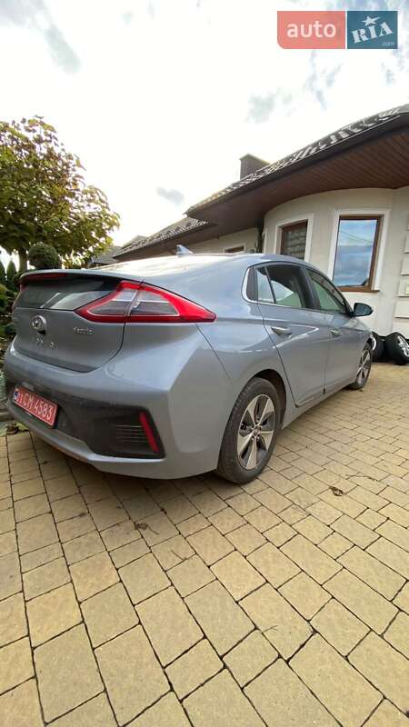 Хэтчбек Hyundai Ioniq 2018 в Ковеле фото 3 Хэтчбек Hyundai Ioniq 2018 в Ковеле