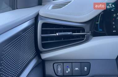 Лифтбек Hyundai Ioniq 2020 в 