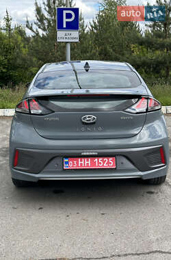 Ліфтбек Hyundai Ioniq 2019 в 