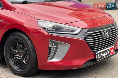 Лифтбек Hyundai Ioniq 2019 в 