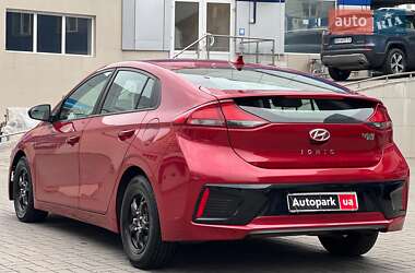 Лифтбек Hyundai Ioniq 2019 в 
