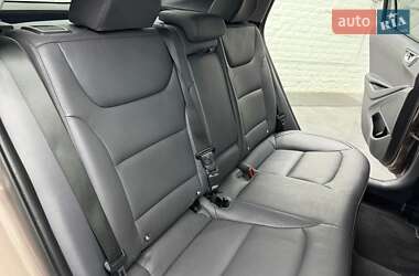 Хэтчбек Hyundai Ioniq 2019 в 