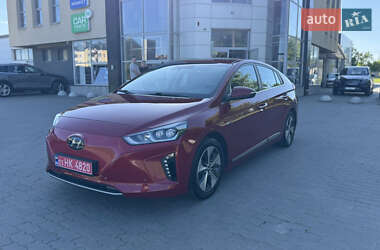Хэтчбек Hyundai Ioniq 2018 в 