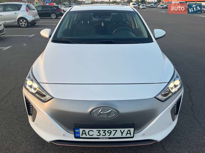 Хетчбек Hyundai Ioniq 2017 в Луцьку