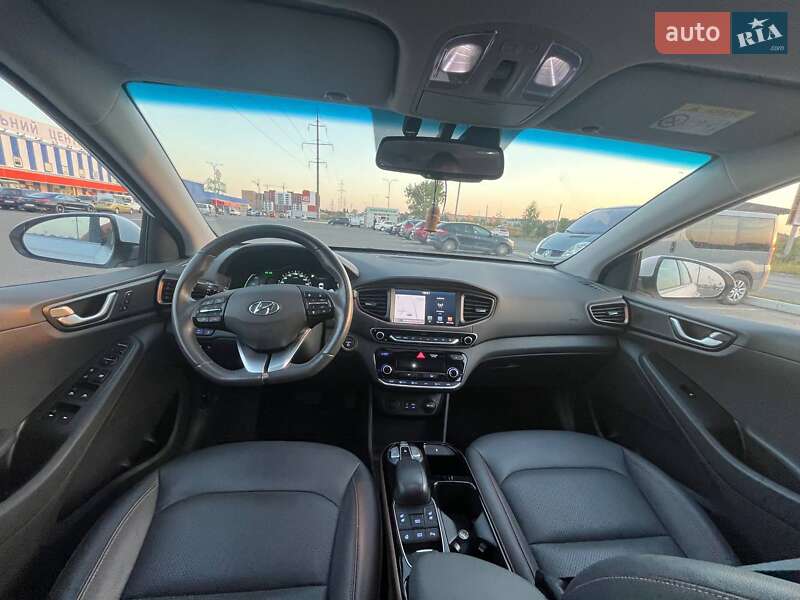 Хетчбек Hyundai Ioniq 2017 в Луцьку