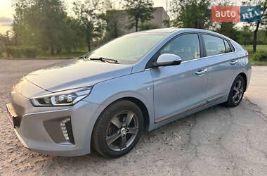 Хэтчбек Hyundai Ioniq 2017 в Кривом Роге