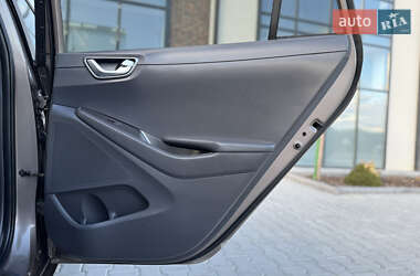 Ліфтбек Hyundai Ioniq 2020 в 