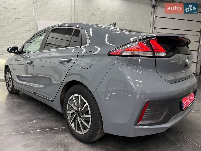 Хетчбек Hyundai Ioniq 2019 в Луцьку