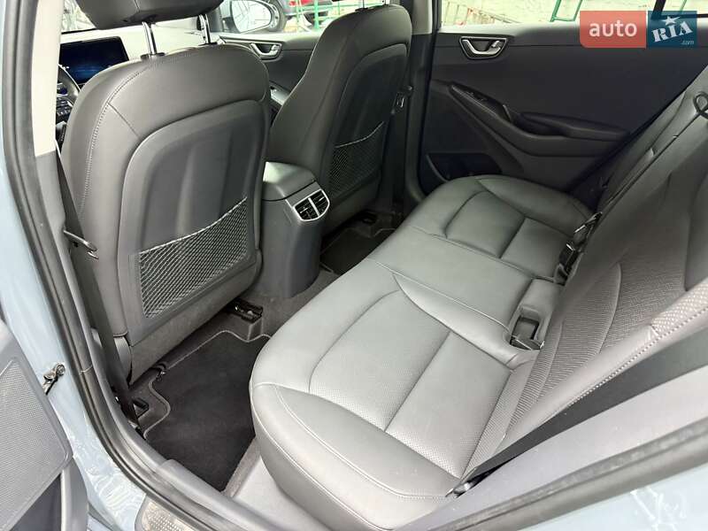 Хетчбек Hyundai Ioniq 2019 в Луцьку