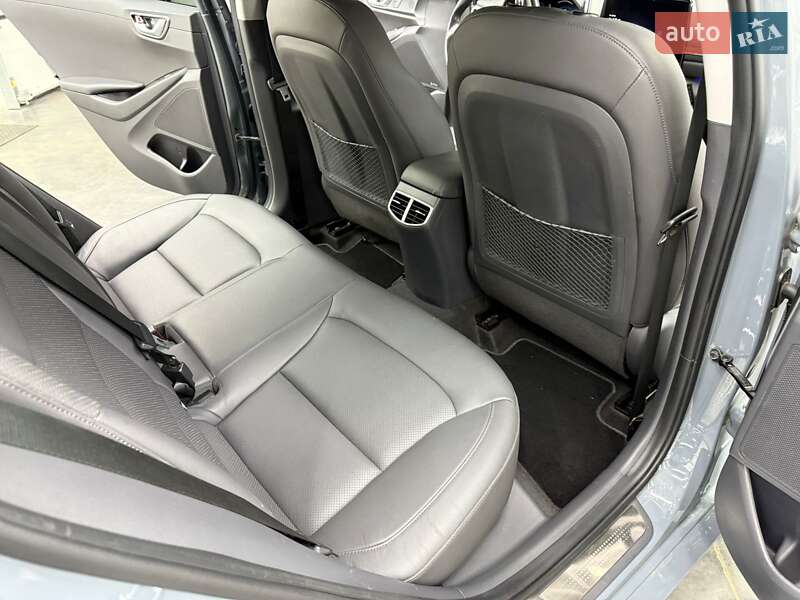 Хетчбек Hyundai Ioniq 2019 в Луцьку