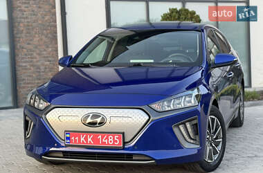 Лифтбек Hyundai Ioniq 2020 в 