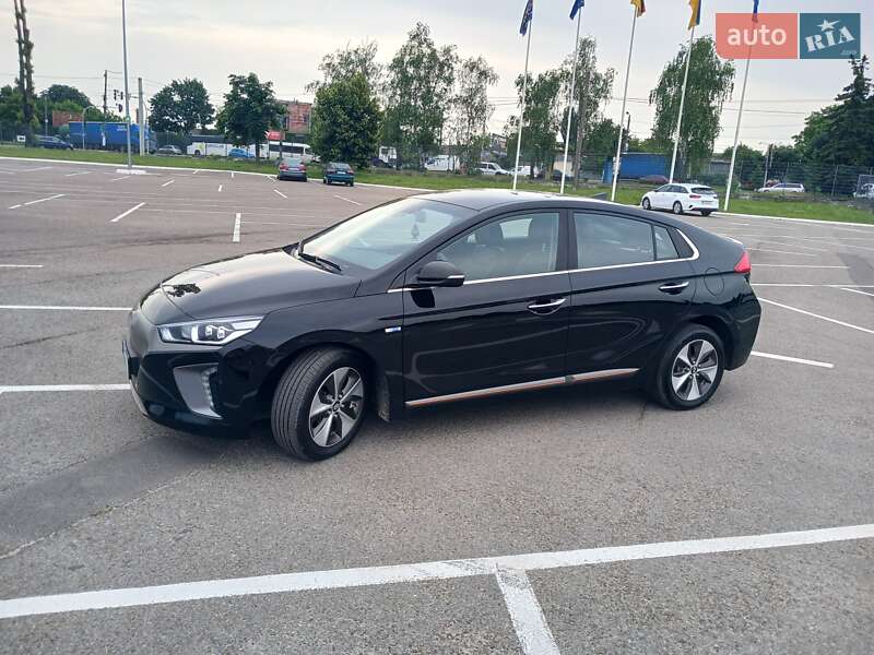 Хетчбек Hyundai Ioniq 2018 в Житомирі