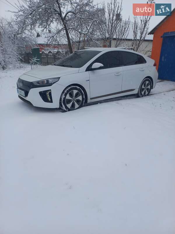 Хэтчбек Hyundai Ioniq 2018 в Кривом Роге