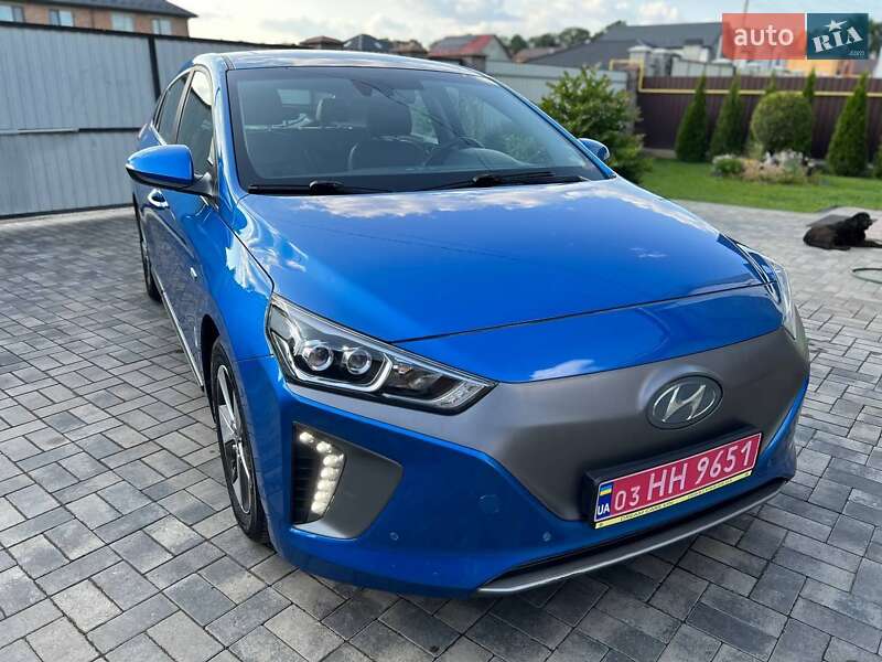 Хэтчбек Hyundai Ioniq 2016 в Виннице