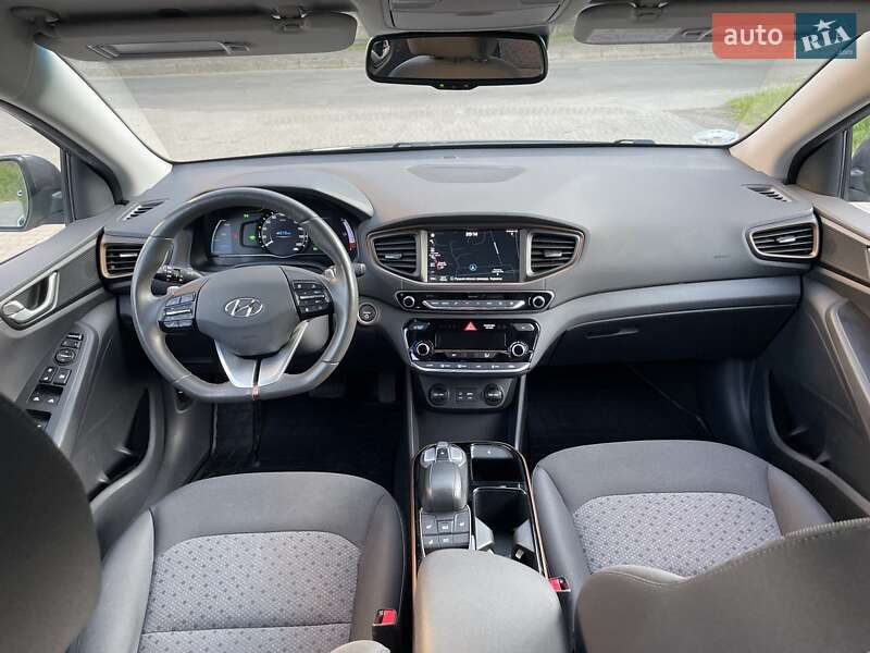 Ліфтбек Hyundai Ioniq 2019 в Луцьку