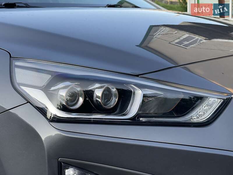 Ліфтбек Hyundai Ioniq 2019 в Луцьку