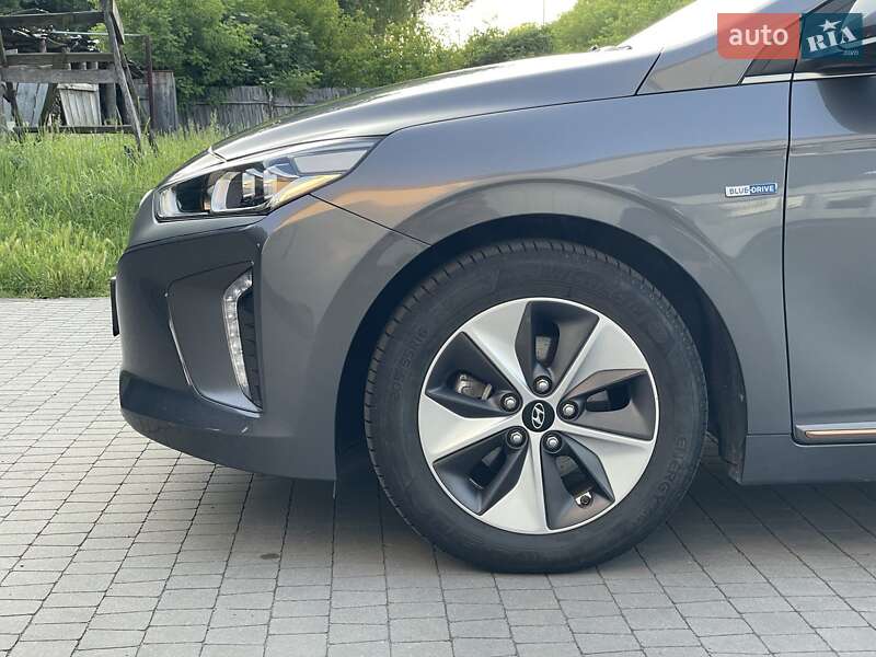 Ліфтбек Hyundai Ioniq 2019 в Луцьку