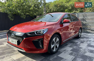 Хэтчбек Hyundai Ioniq 2018 в Ивано-Франковске