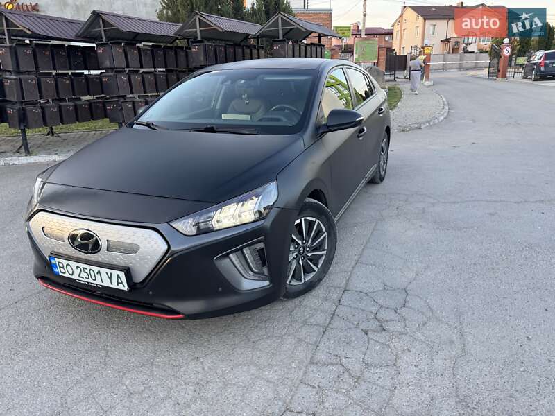 Ліфтбек Hyundai Ioniq 2019 в Тернополі