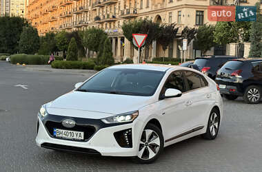 Хэтчбек Hyundai Ioniq 2018 в Одессе