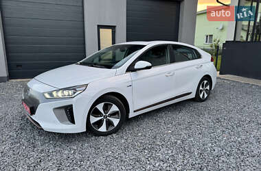 Хэтчбек Hyundai Ioniq 2018 в Ровно
