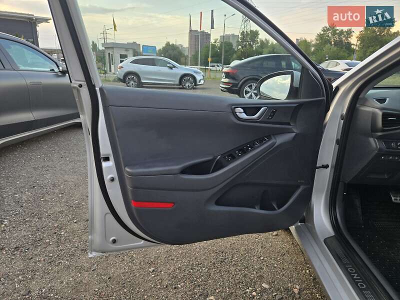 Ліфтбек Hyundai Ioniq 2019 в Києві