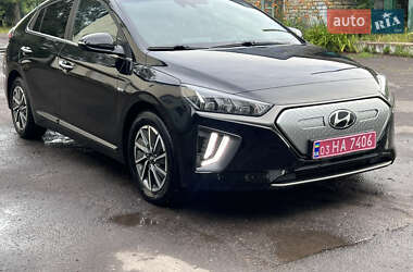 Лифтбек Hyundai Ioniq 2019 в Солонке
