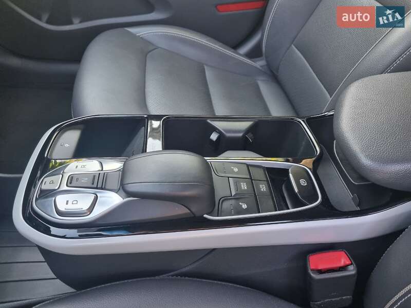Хетчбек Hyundai Ioniq 2017 в Коростені