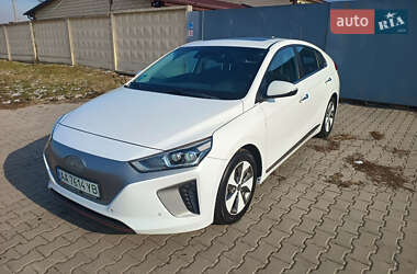 Хэтчбек Hyundai Ioniq 2017 в Киеве