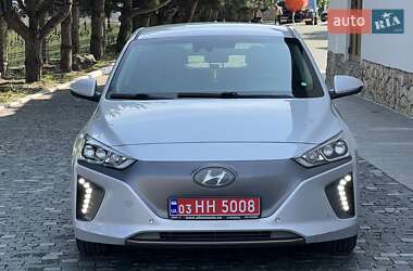 Хэтчбек Hyundai Ioniq 2018 в 