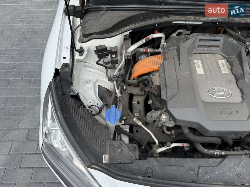 Хетчбек Hyundai Ioniq 2017 в Вінниці