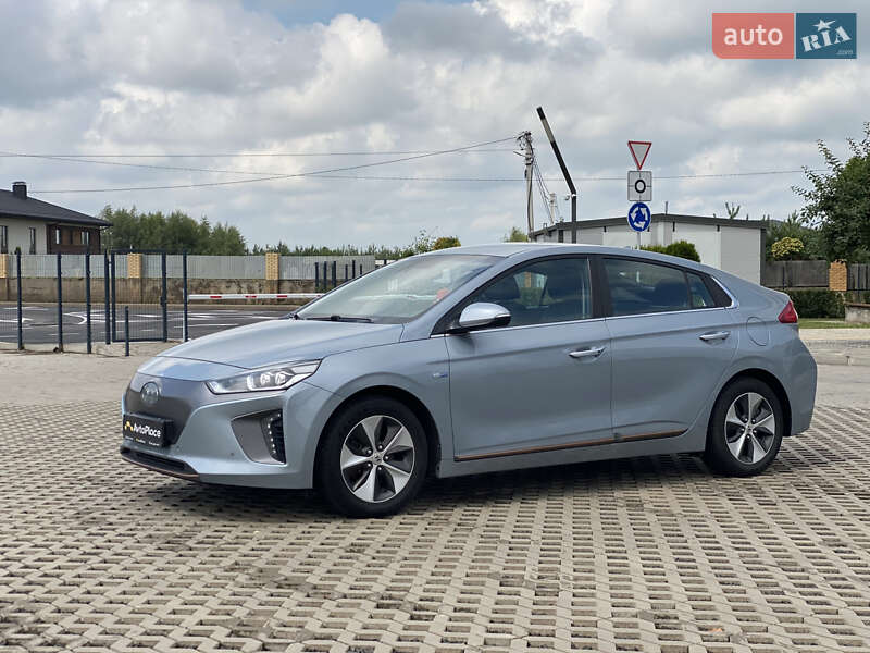 Хетчбек Hyundai Ioniq 2017 в Луцьку