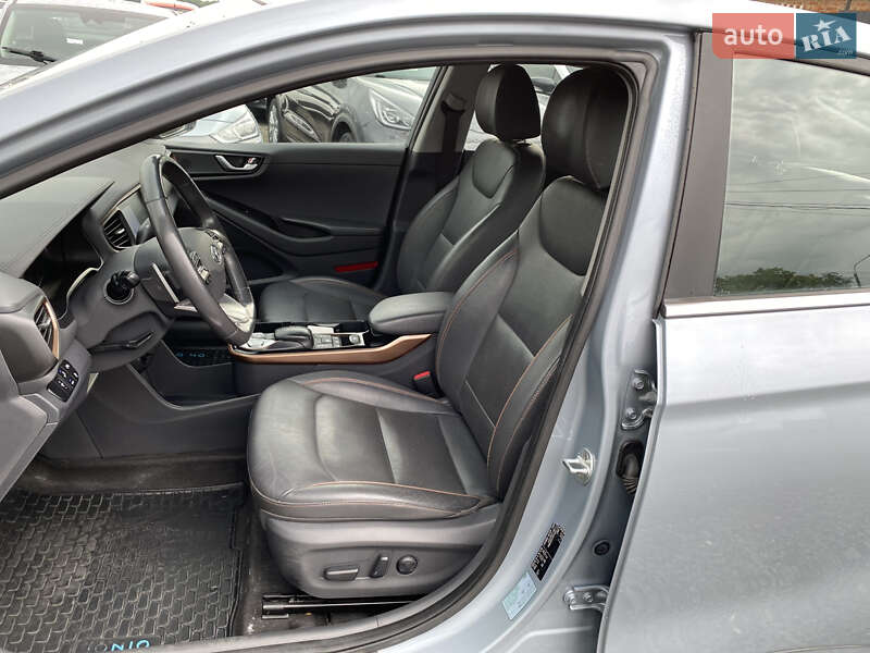 Хетчбек Hyundai Ioniq 2017 в Луцьку