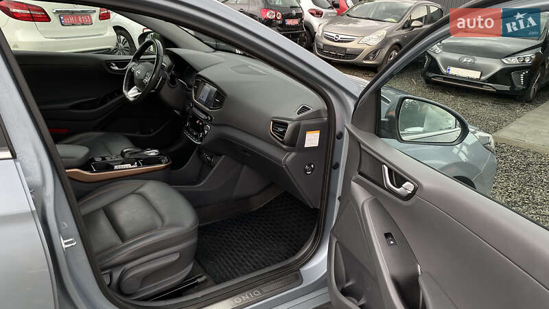 Хетчбек Hyundai Ioniq 2017 в Луцьку