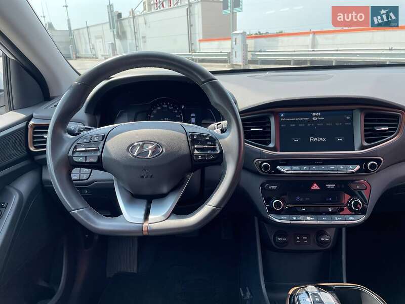 Хетчбек Hyundai Ioniq 2018 в Києві