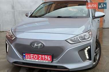 Хетчбек Hyundai Ioniq 2016 в Рівному