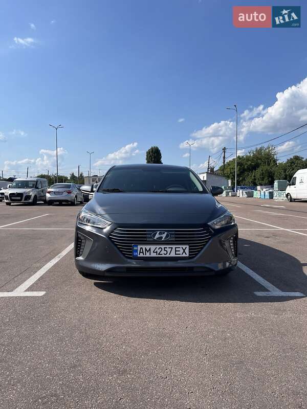 Хетчбек Hyundai Ioniq 2017 в Житомирі