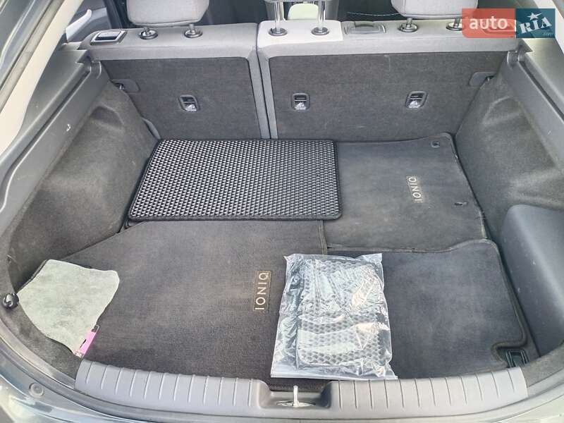 Ліфтбек Hyundai Ioniq 2021 в Києві