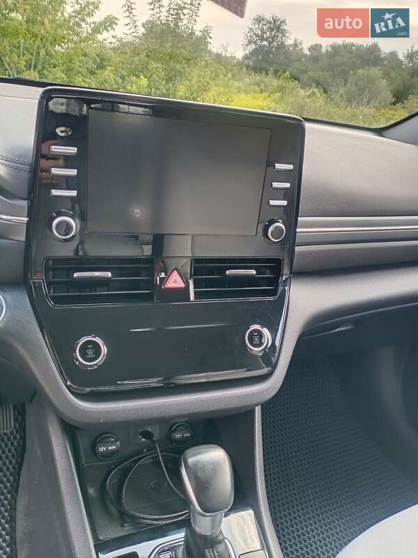 Ліфтбек Hyundai Ioniq 2021 в Києві