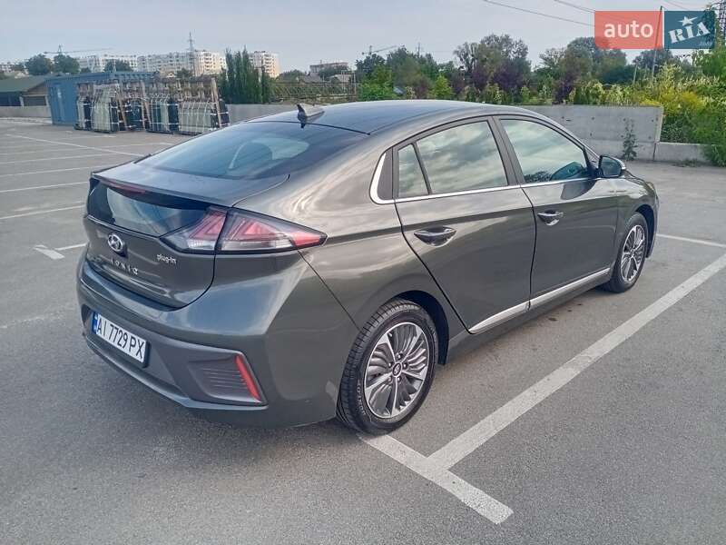 Ліфтбек Hyundai Ioniq 2021 в Києві