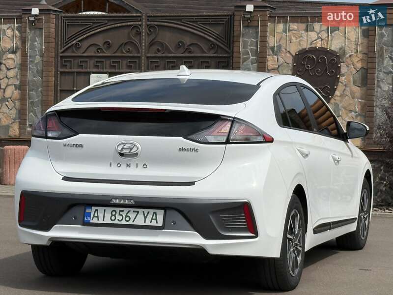 Ліфтбек Hyundai Ioniq 2021 в Києві