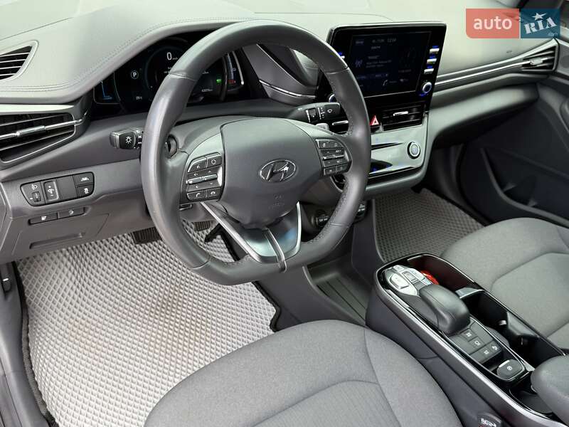 Ліфтбек Hyundai Ioniq 2021 в Києві